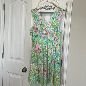 Lilly Pulitzer sleeveless v neck dress